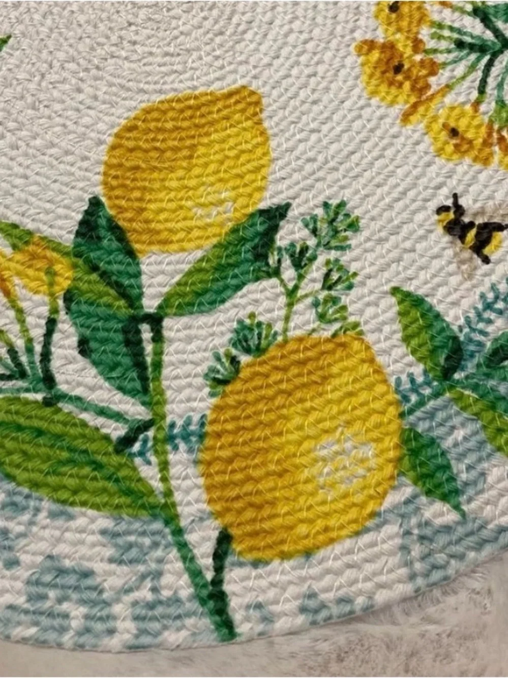 New Kay Dee Designs Bee Zesty Braided Large Round Placemat Lemons
